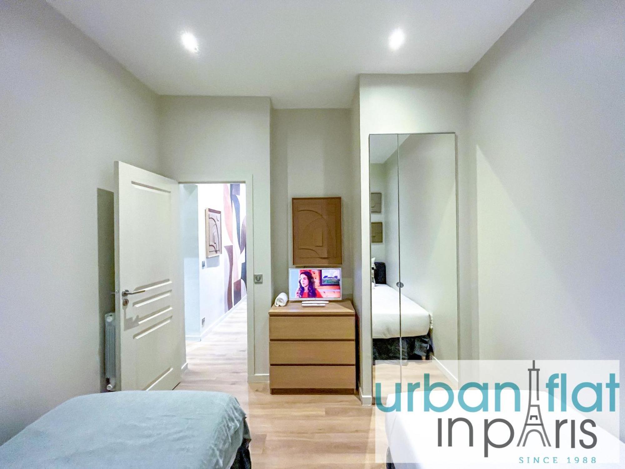 Urban Flat 63 - Beautiful 3 Bedroom Flat Champs-Elysees Paris Eksteriør billede